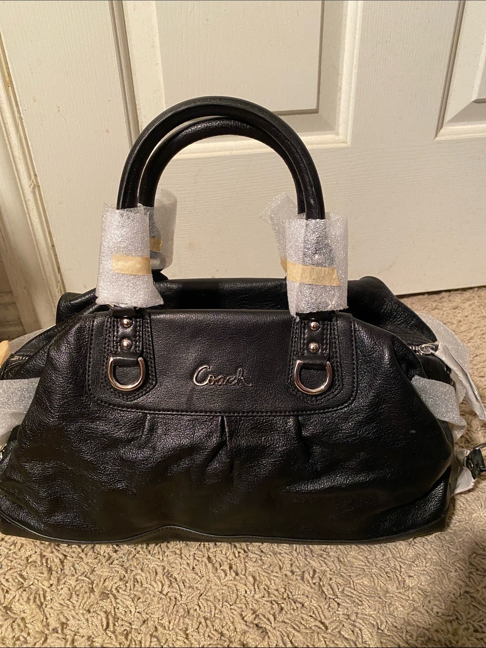 COACH. Classic Leather bag